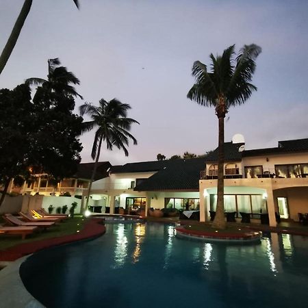 ליברוויל Residence Hoteliere Oceane מראה חיצוני תמונה