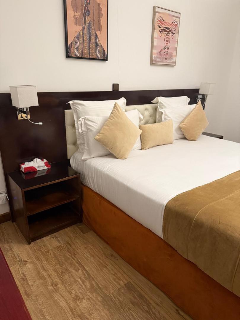 ליברוויל Residence Hoteliere Oceane מראה חיצוני תמונה