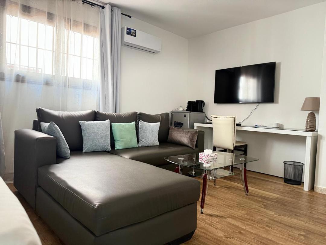 ליברוויל Residence Hoteliere Oceane מראה חיצוני תמונה