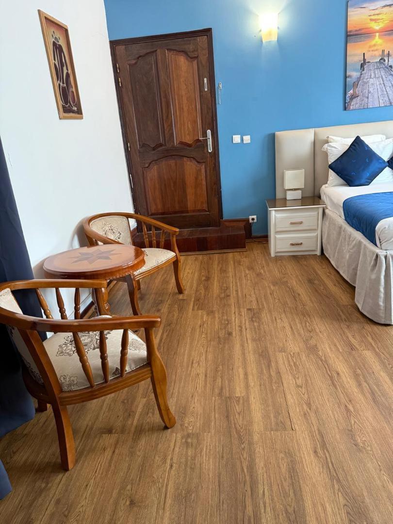 ליברוויל Residence Hoteliere Oceane מראה חיצוני תמונה